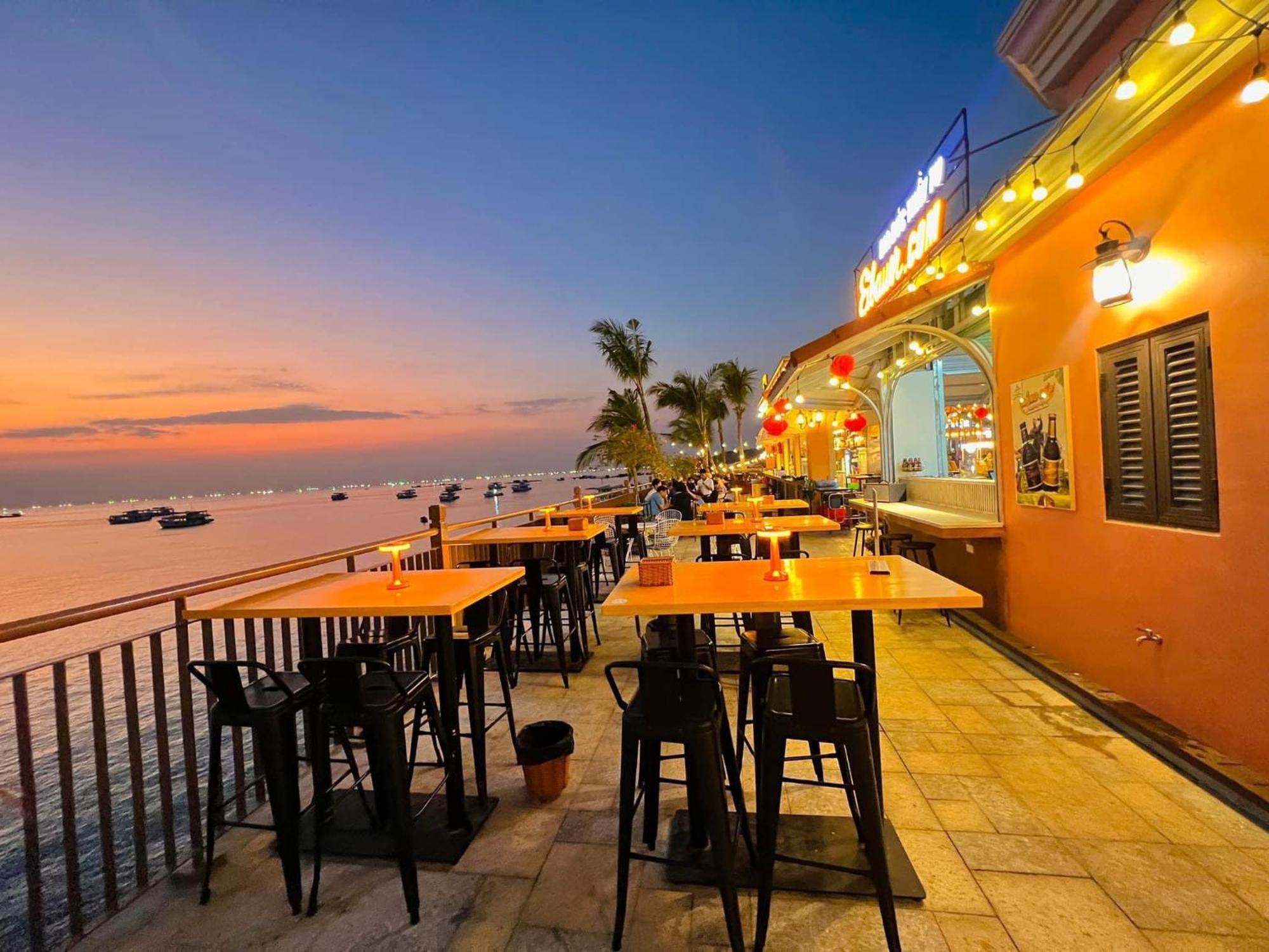 Sunset Sorrento Phu Quoc Aparthotel Екстериор снимка