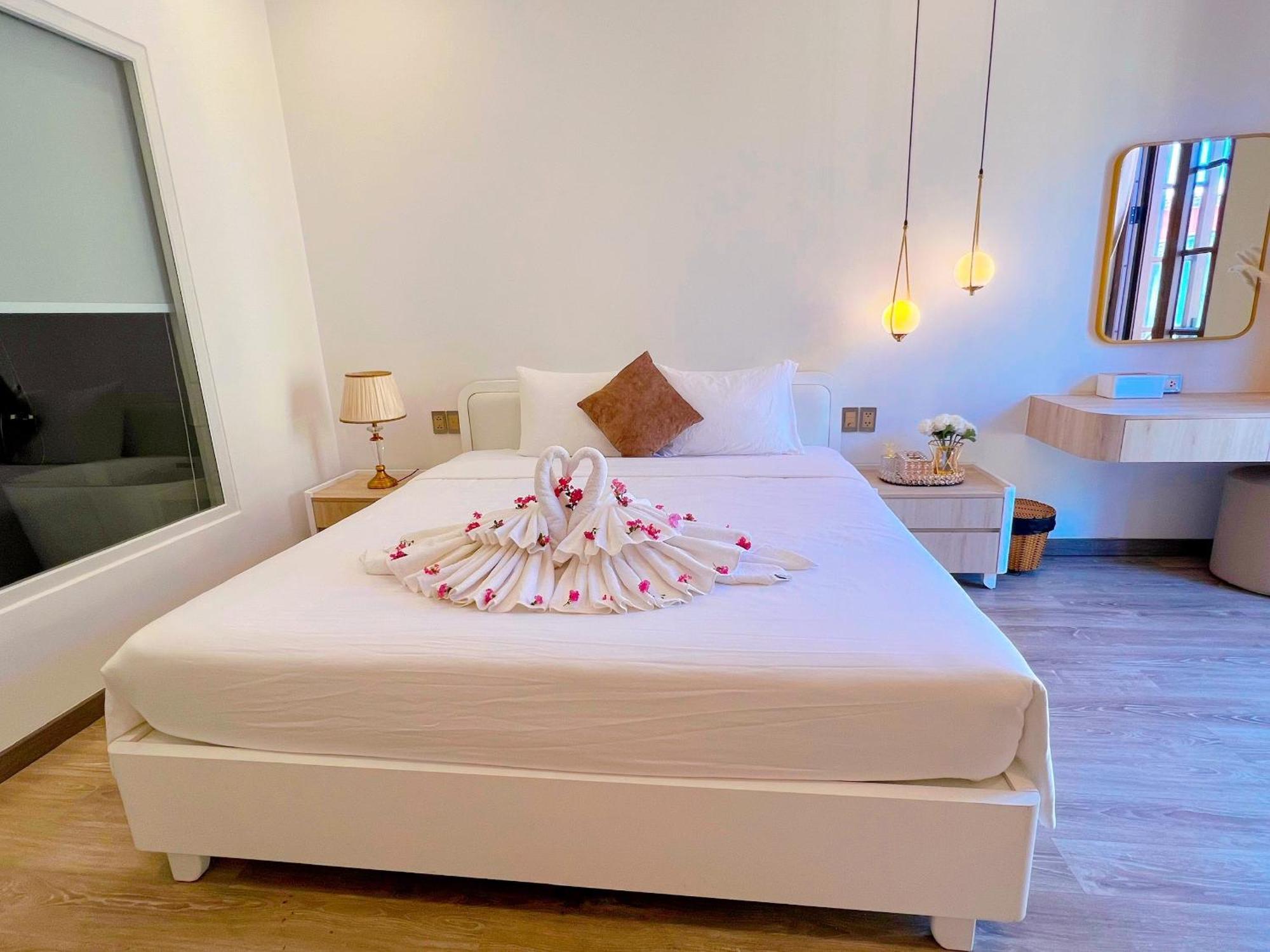 Sunset Sorrento Phu Quoc Aparthotel Екстериор снимка